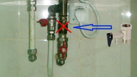  Течет предохранительный клапан водонагревателя